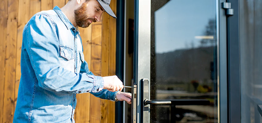 Frameless Glass Storefront Door Locks Replacement in Salinas, CA